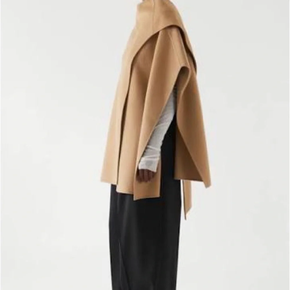 NWT COS Tan Wool Cape One size - Picture 3 of 6